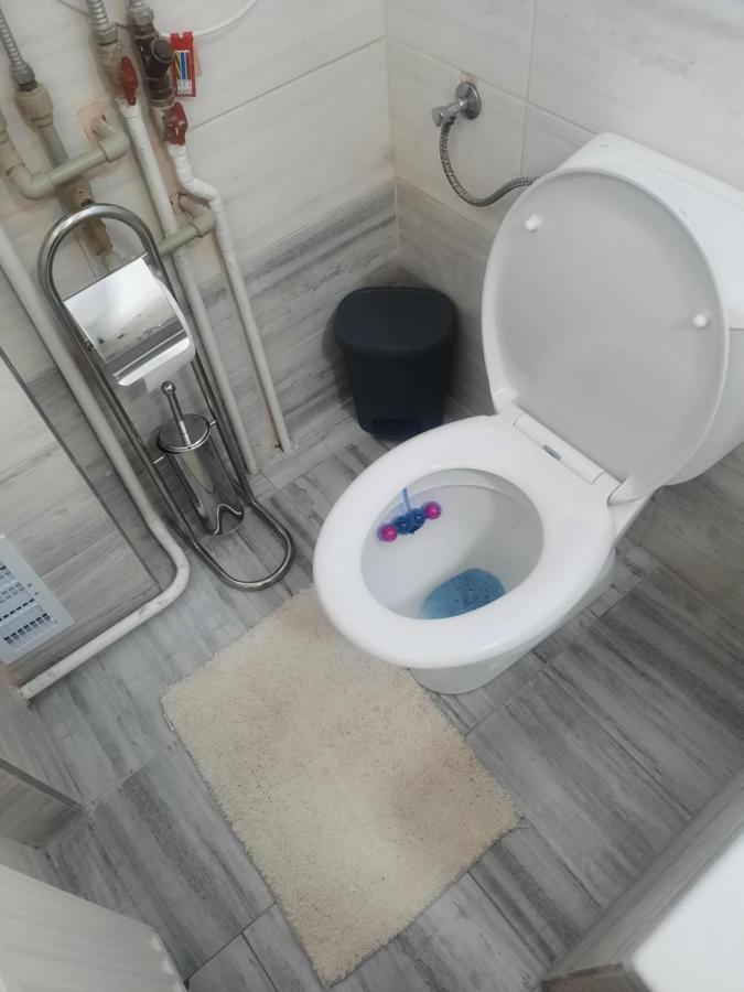 Apartman Sandra Valtice Exteriör bild